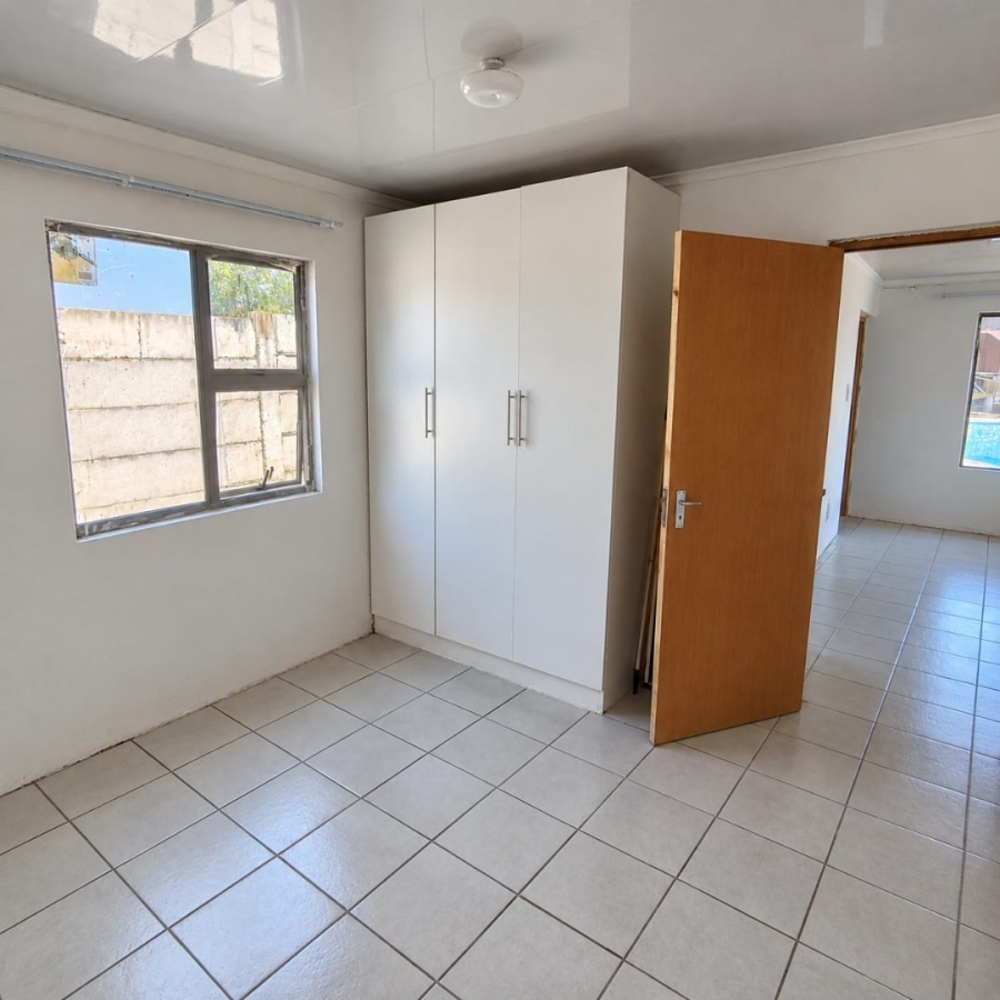 To Let 2 Bedroom Property for Rent in Vincent Eastern Cape